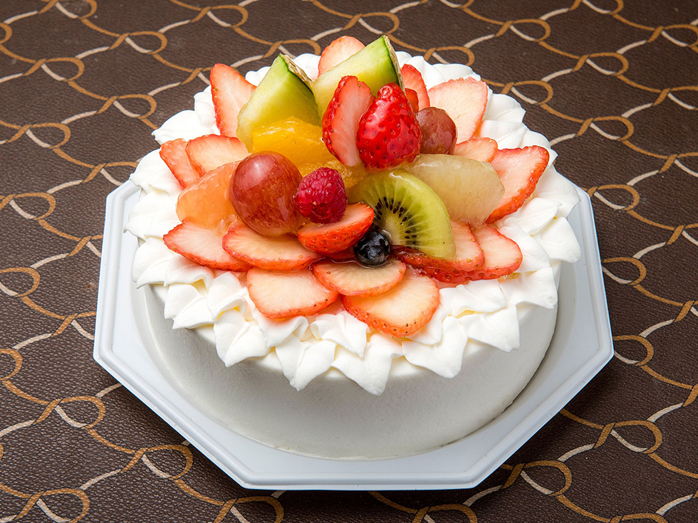 Decoration Cakes デコレーションケーキ 西洋菓子処バイエルン Konditorei Bayern Decoration Cakes デコレーションケーキ 西洋菓子処バイエルン Konditorei Bayern